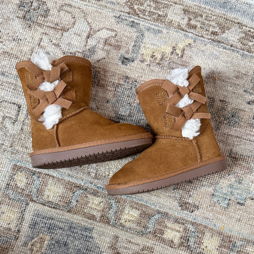 Koolaburra Tan Kids Boots with Bows